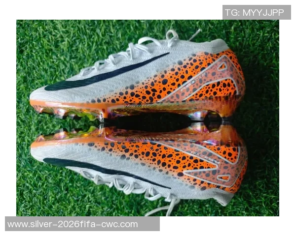 猎鹰9足球鞋评测:轻盈舒适助你在球场上尽显风采 猎鹰9足球鞋评测:轻盈舒适助你在球场上尽显风采