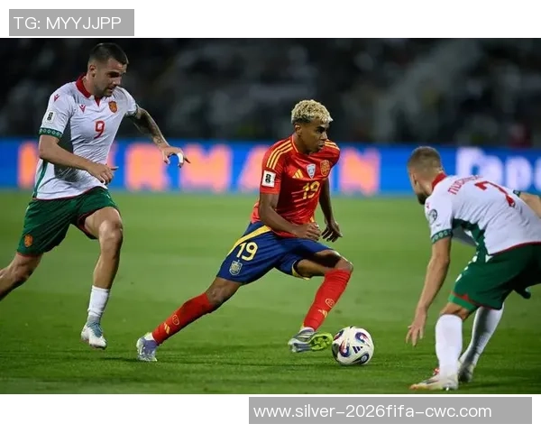 西班牙足球的辉煌成就与中国国家足球队的奋斗历程对比分析