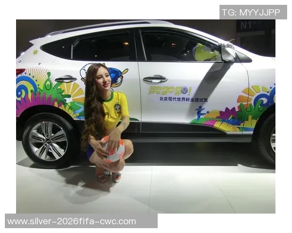 足球宝贝热舞展魅力胸围引发热议引爆全场激情瞬间 足球宝贝热舞展魅力胸围引发热议引爆全场激情瞬间