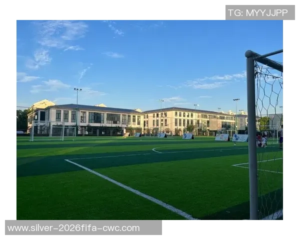 长宁足球培训助力青少年成长打造专业足球人才培养新平台